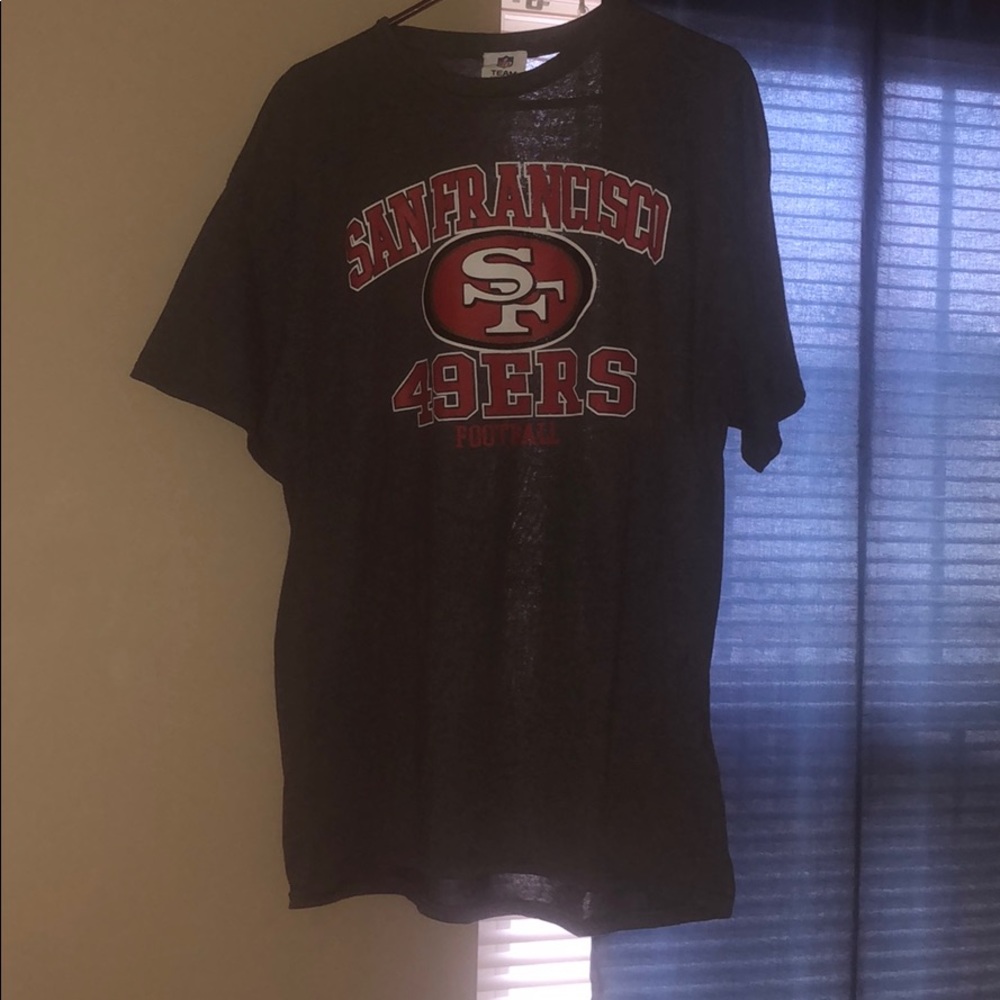 49ers Football t- shirt